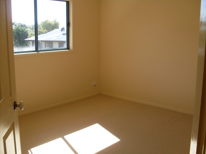 10/118 Ridgeway  Avenue, Southport QLD 4215