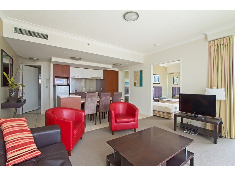 23 Ferny Avenue, Surfers Paradise QLD 4217