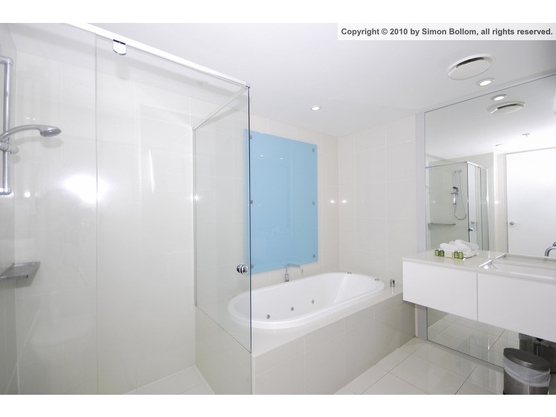 Q1 9 Hamilton Avenue, Surfers Paradise QLD 4217