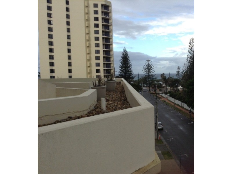 25 Laycock Street, Surfers Paradise QLD 4217