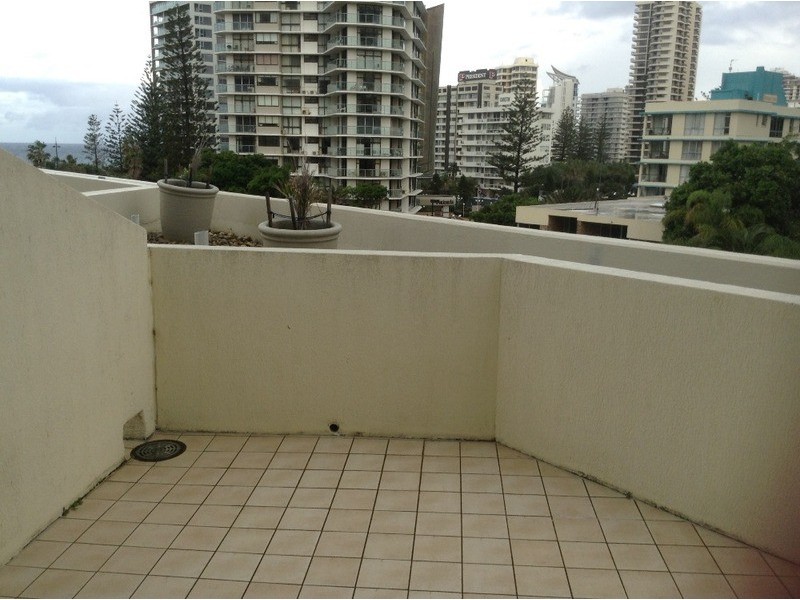 25 Laycock Street, Surfers Paradise QLD 4217