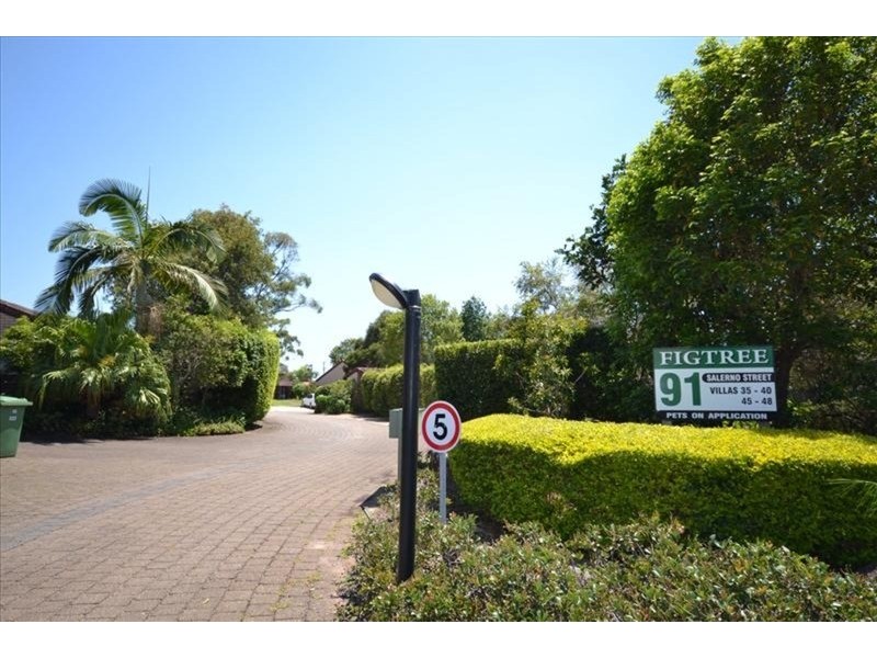 91 Salerno  Street, Isle Of Capri QLD 4217