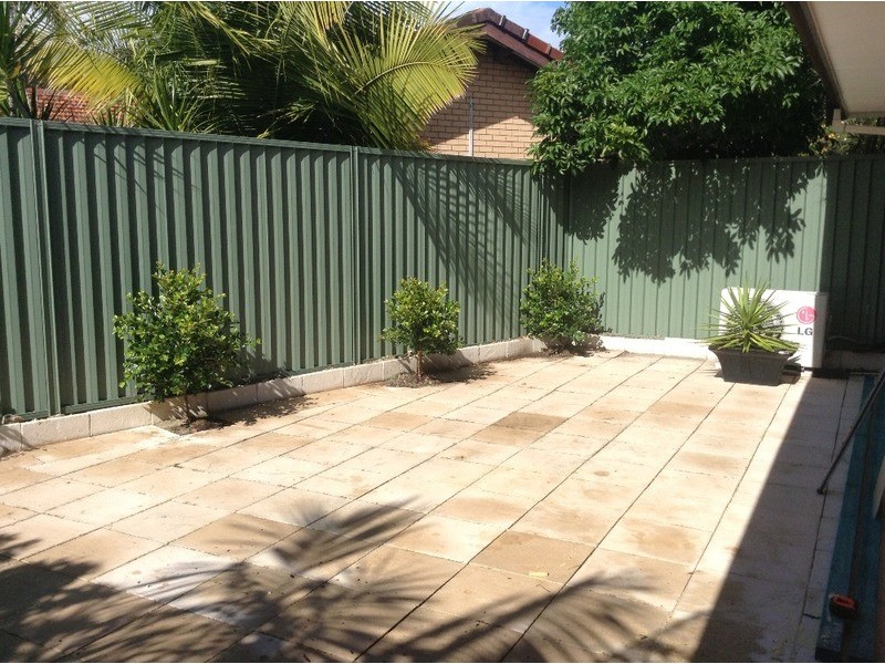 91 Salerno  Street, Isle Of Capri QLD 4217