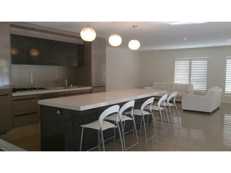 40A Watson Esplanade, Surfers Paradise QLD 4217