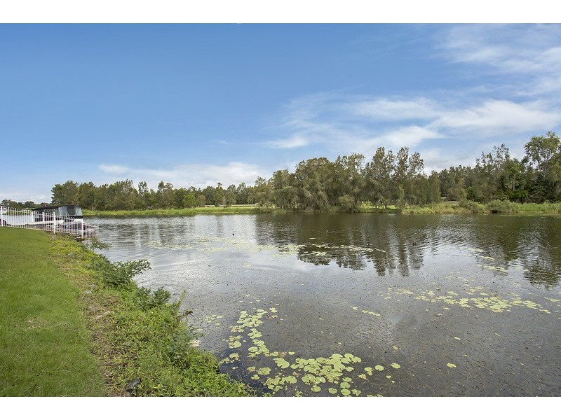 16 St Martin  Place, Clear Island Waters QLD 4226