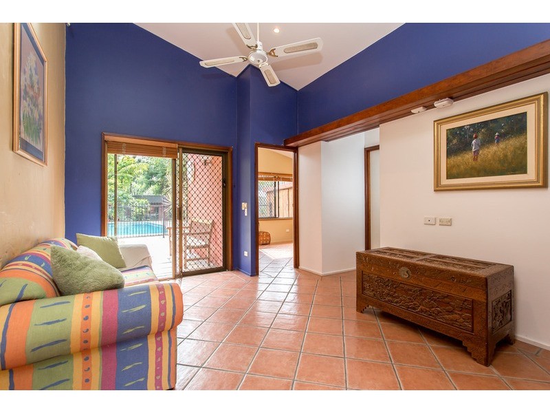 204 Cotlew  Street, Ashmore QLD 4214