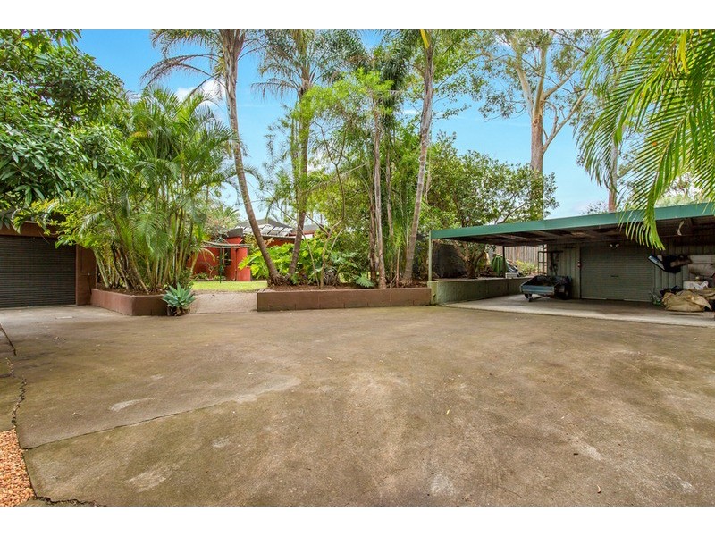 204 Cotlew  Street, Ashmore QLD 4214