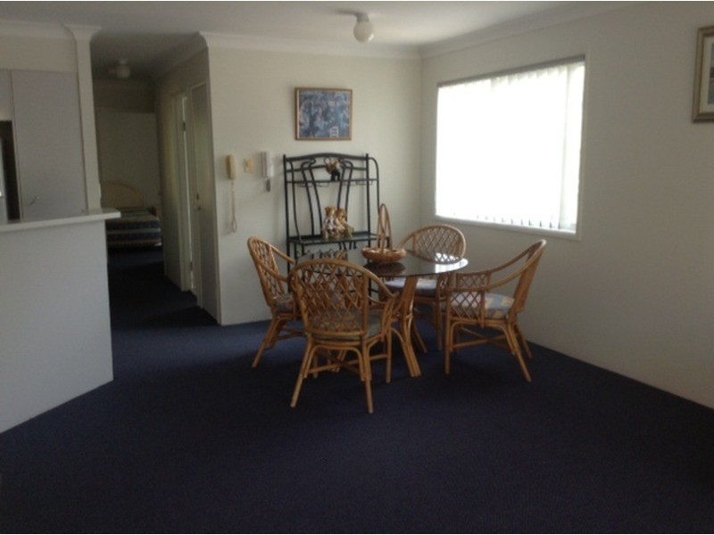 32 Monaco  Street, Broadbeach QLD 4218