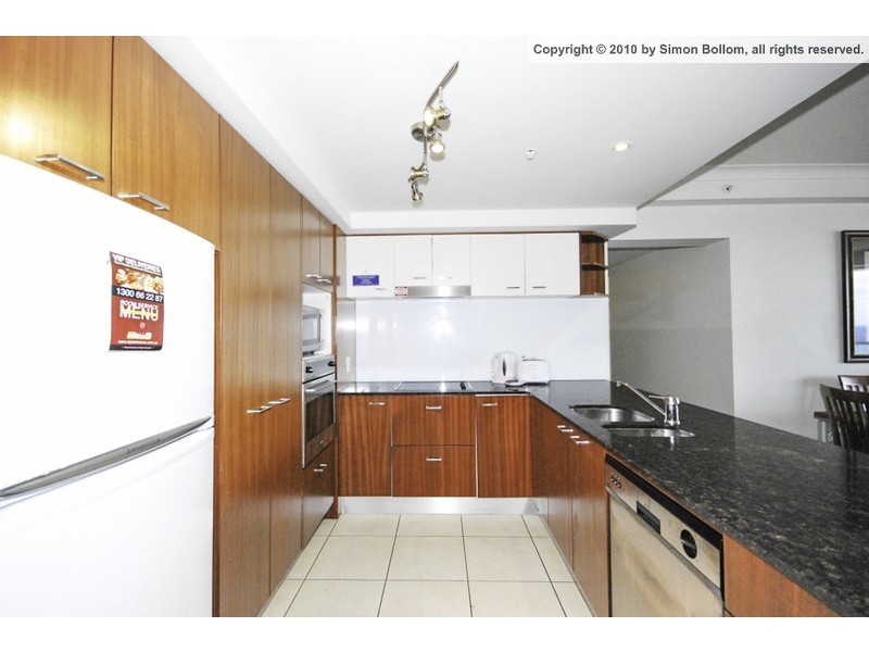 23 Ferny Avenue, Surfers Paradise QLD 4217