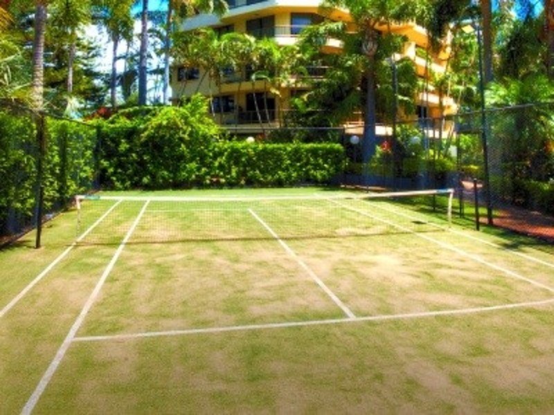 Aristocrat /19 Aubrey Street, Surfers Paradise QLD 4217