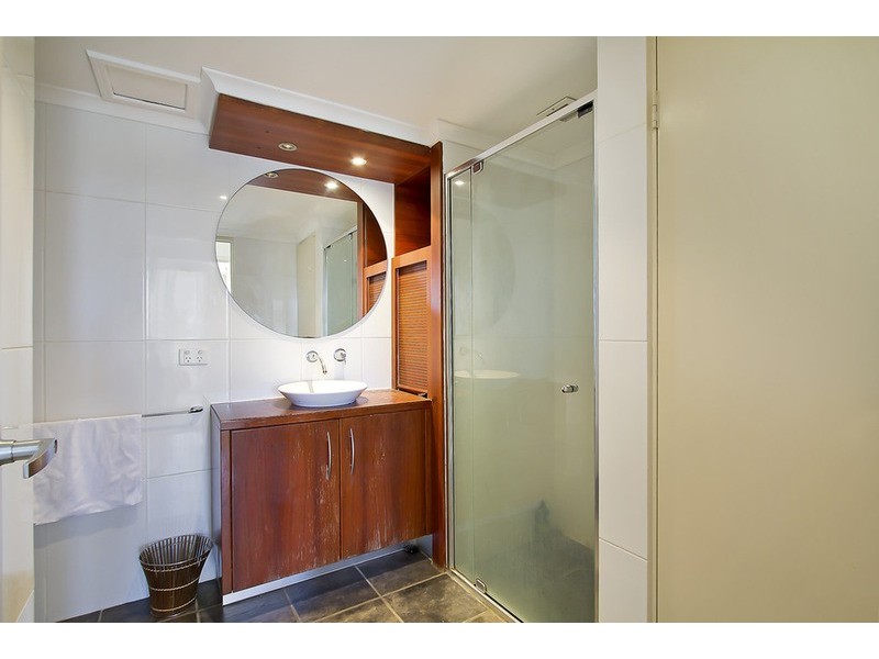 102/3 River  Drive, Surfers Paradise QLD 4217