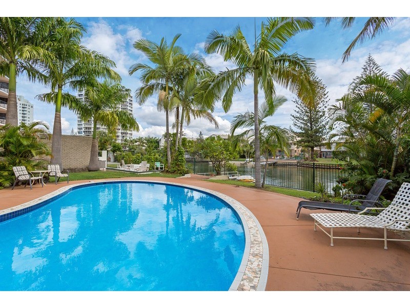 11/11 Paradise Island Drive, Surfers Paradise QLD 4217