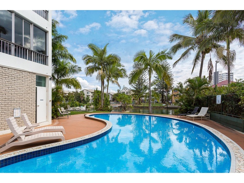 11/11 Paradise Island Drive, Surfers Paradise QLD 4217