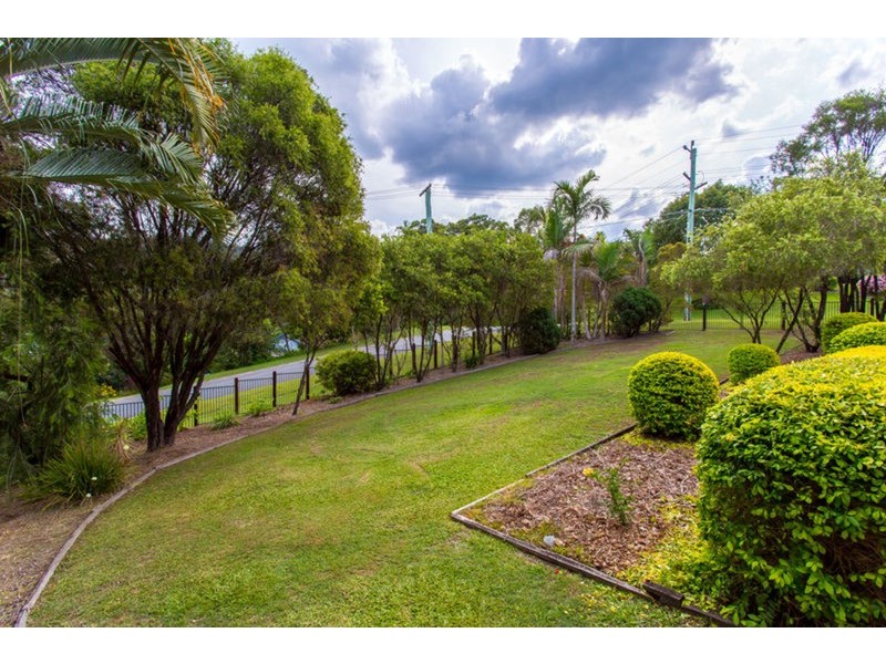82  Tallai  Road, Tallai QLD 4213