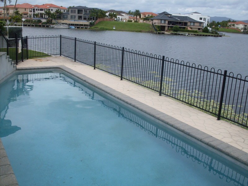 128 Port Jackson  Boulevard, Clear Island Waters QLD 4226