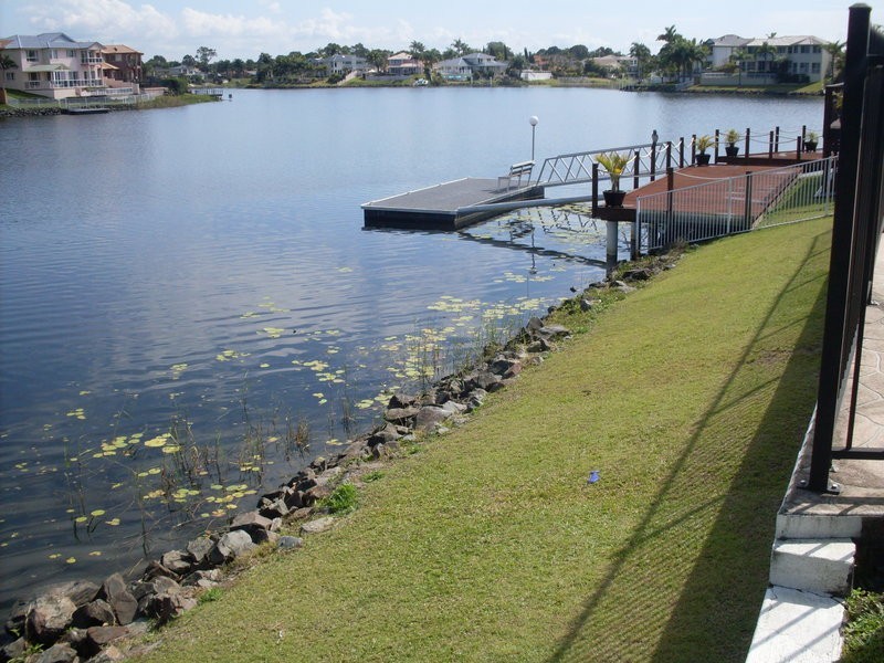 128 Port Jackson  Boulevard, Clear Island Waters QLD 4226