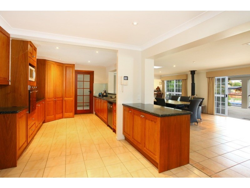 30 Conifer Crescent, Broadbeach Waters QLD 4218