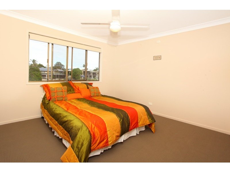 30 Conifer Crescent, Broadbeach Waters QLD 4218