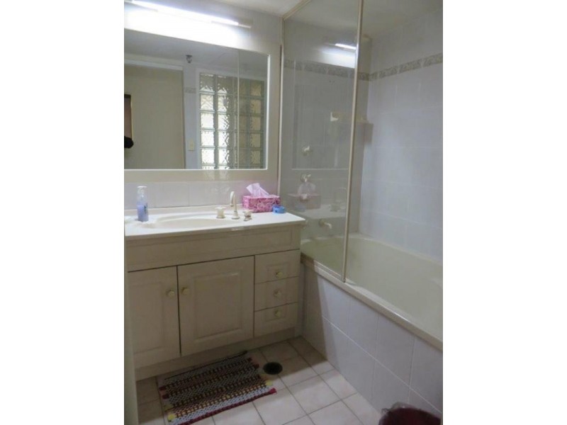 Waterways/40 Ferny  Avenue, Surfers Paradise QLD 4217