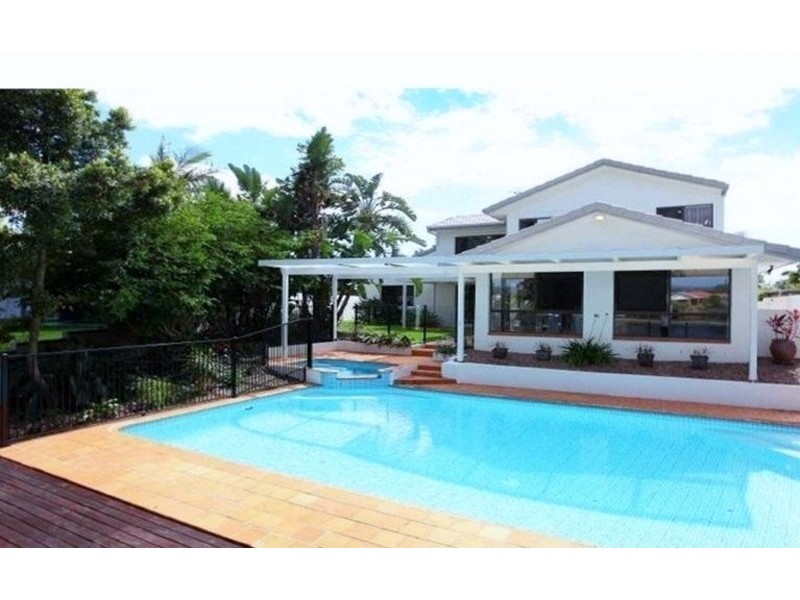 14 Forster Avenue, Sorrento QLD 4217