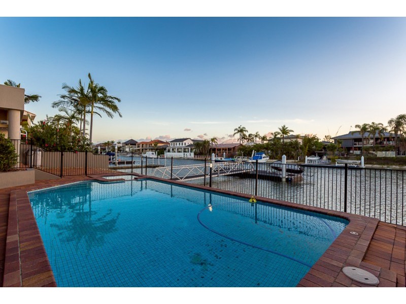 12 Buccaneer Court, Paradise Waters QLD 4217