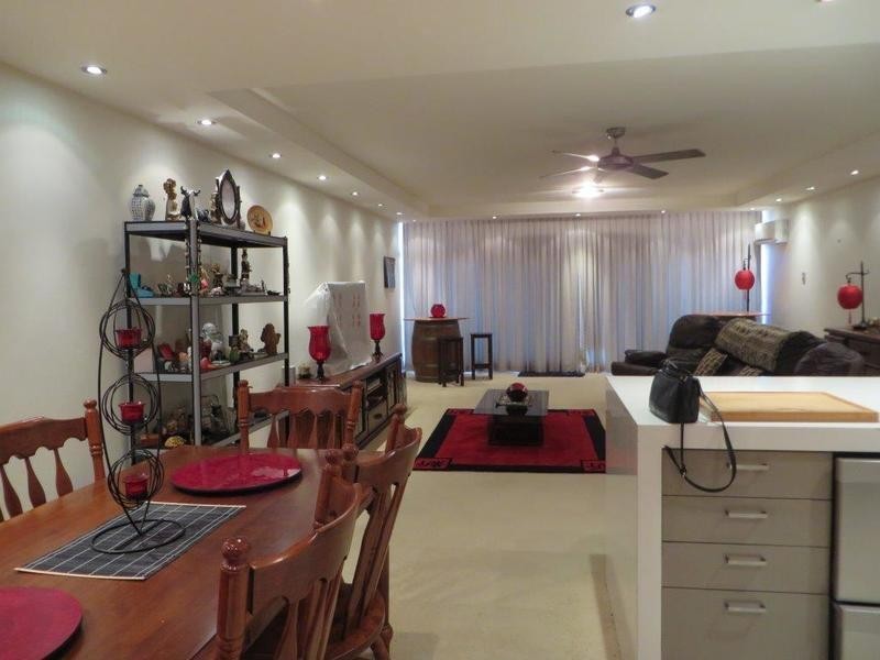 33 Thornton Street, Surfers Paradise QLD 4217