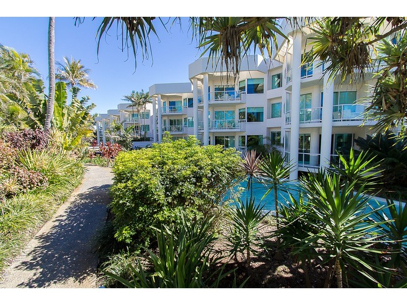Villa 1/71 Seaworld Drive, Main Beach QLD 4217
