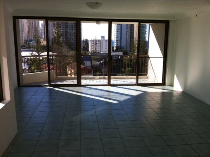 5 Enderley Avenue, Surfers Paradise QLD 4217