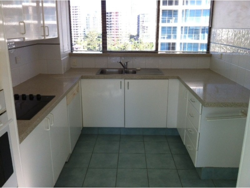 5 Enderley Avenue, Surfers Paradise QLD 4217