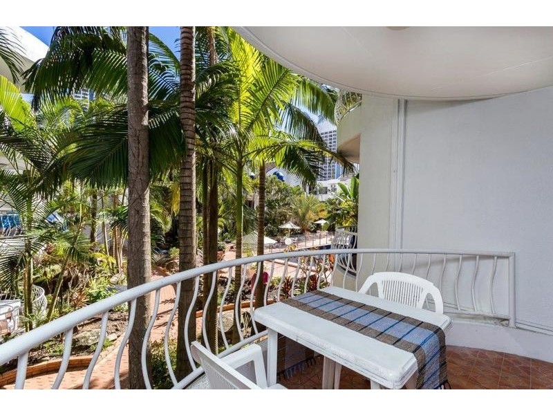 St Tropez/31 Orchid Avenue, Surfers Paradise QLD 4217