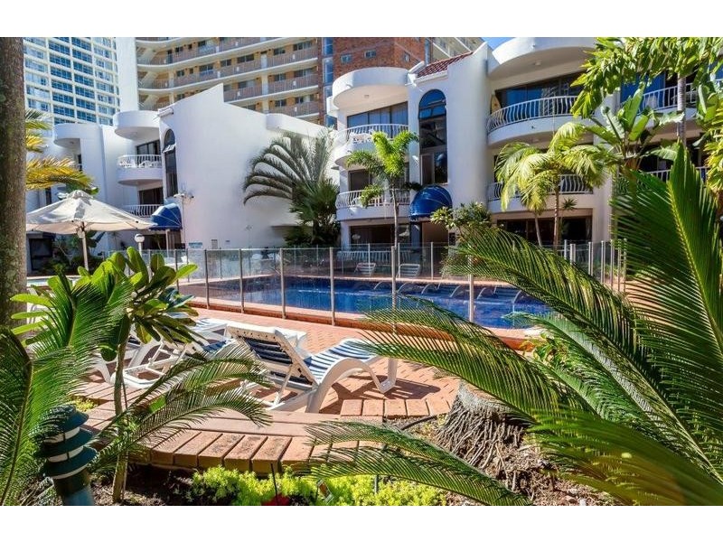 St Tropez/31 Orchid Avenue, Surfers Paradise QLD 4217