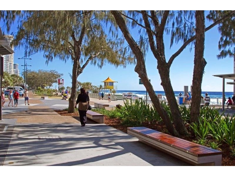 St Tropez/31 Orchid Avenue, Surfers Paradise QLD 4217