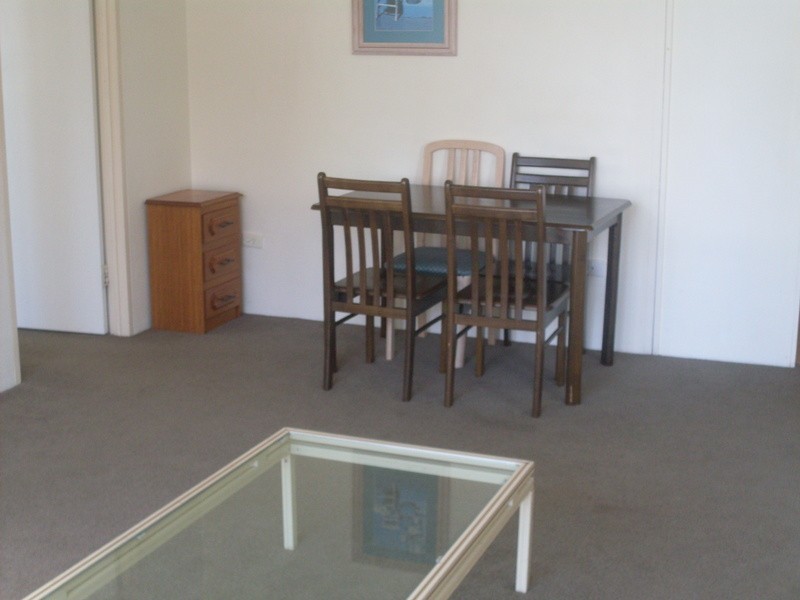 2 Riverview Parade, Surfers Paradise QLD 4217