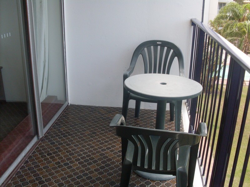 2 Riverview Parade, Surfers Paradise QLD 4217