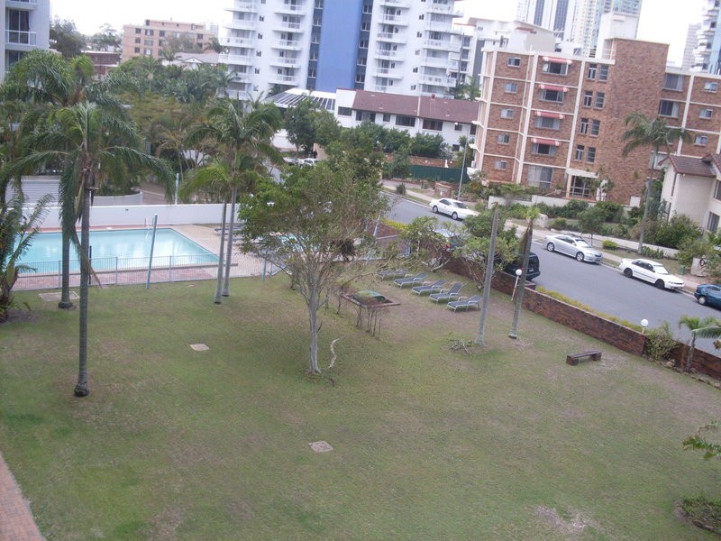 2 Riverview Parade, Surfers Paradise QLD 4217