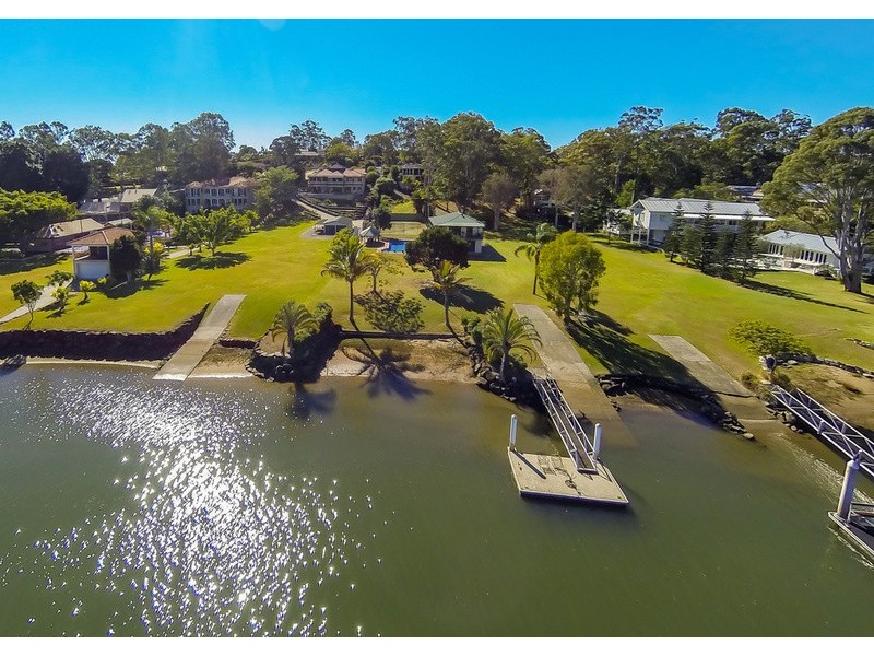 42 Reed Street, Ashmore QLD 4214