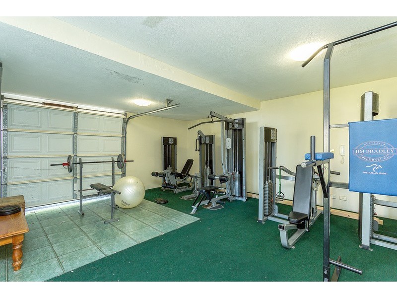 42 Reed Street, Ashmore QLD 4214