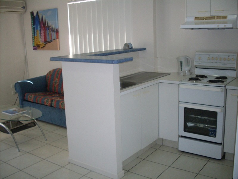 43 Cypress  Avenue, Surfers Paradise QLD 4217