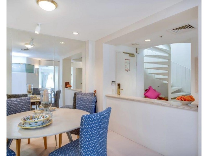 Pacific Mirage/135 Seaworld Drive, Surfers Paradise QLD 4217