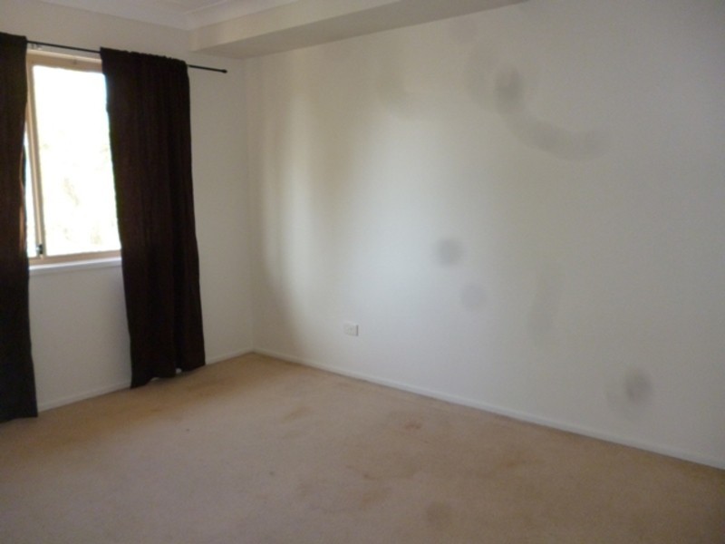 170 Central  Street, Labrador QLD 4215