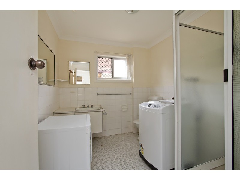 4/34-36 Tarcoola  Crescent, Surfers Paradise QLD 4217