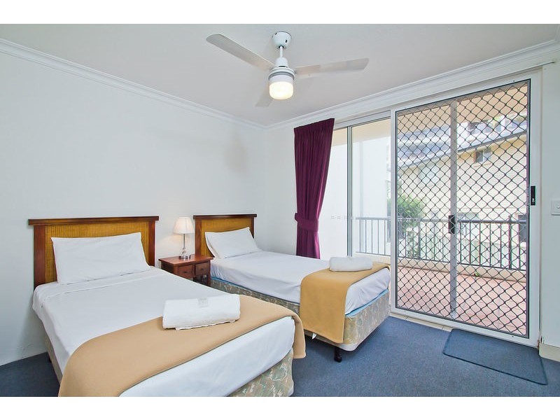 Villa De La Mer/4 Northcliffe  Terrace, Surfers Paradise QLD 4217