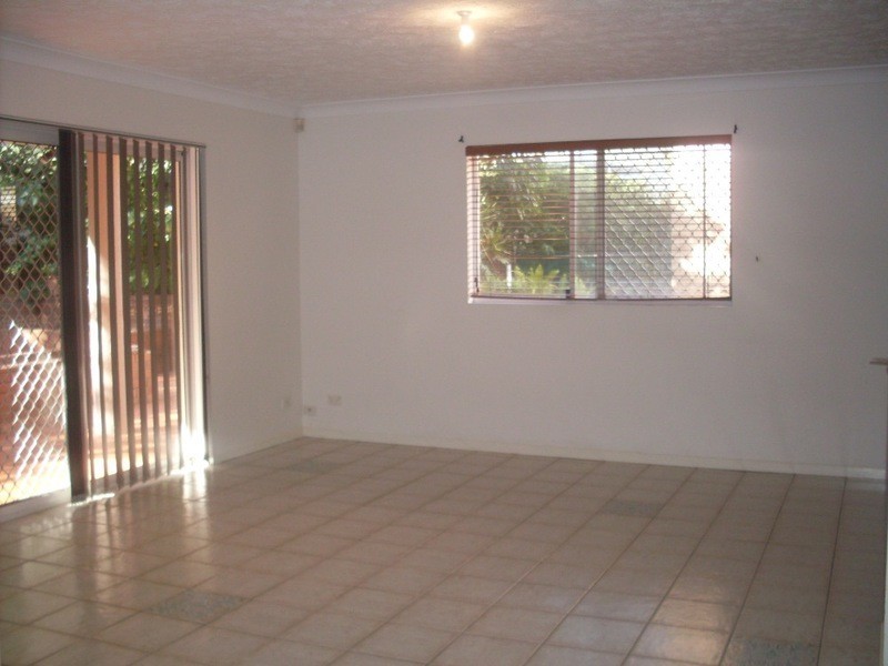 19 Markwell  Avenue, Surfers Paradise QLD 4217