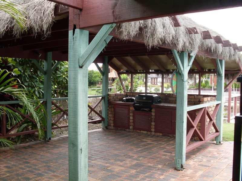 39 Platypus Avenue, Sorrento QLD 4217