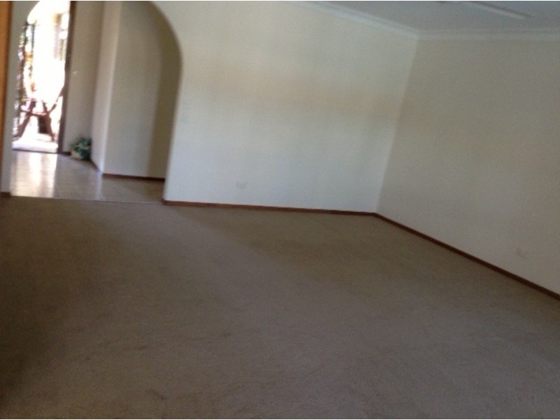 39 Platypus Avenue, Sorrento QLD 4217