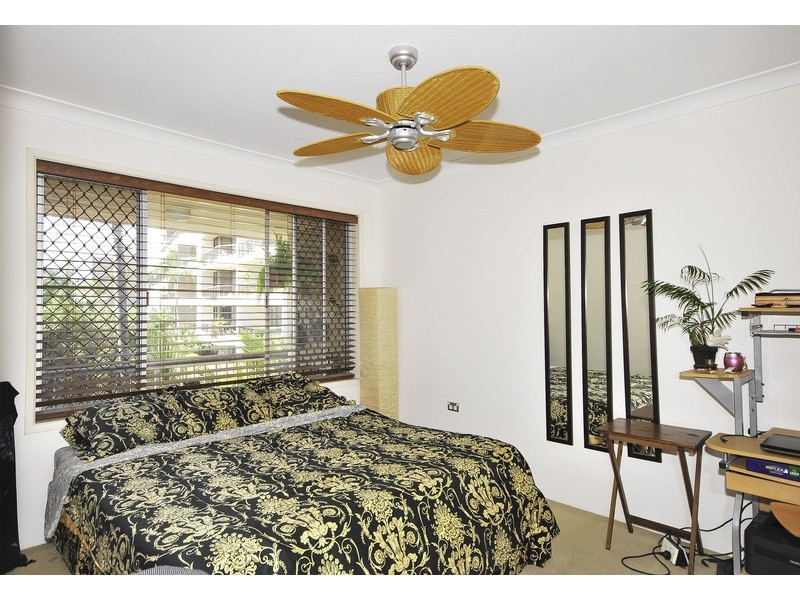 Antony Court/27 Enderley Avenue, Surfers Paradise QLD 4217