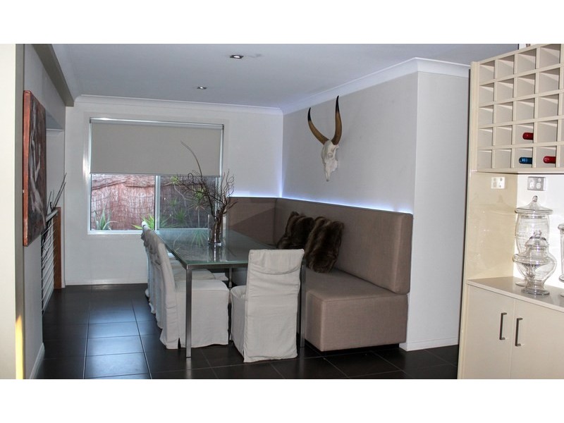 35 Amalfi Drive, Isle Of Capri QLD 4217