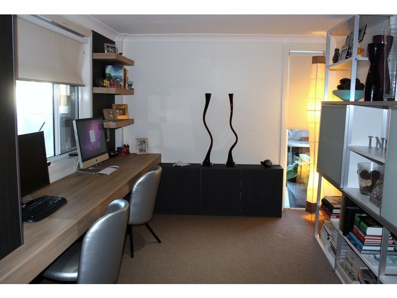 35 Amalfi Drive, Isle Of Capri QLD 4217