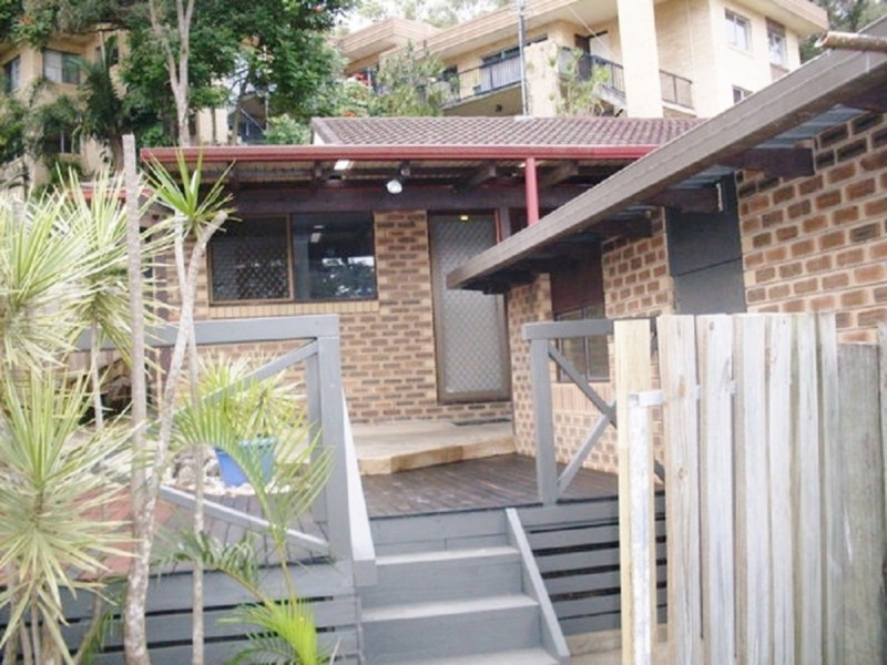 1/68 West Burleigh Road, Burleigh Heads QLD 4220