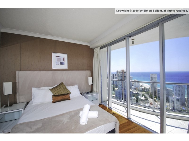 23 Ferny Avenue, Surfers Paradise QLD 4217